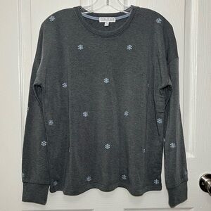 P.J. SALVAGE Women Super Soft Stay Lifted Snowflake Grey Long Sleeve Pajama Top